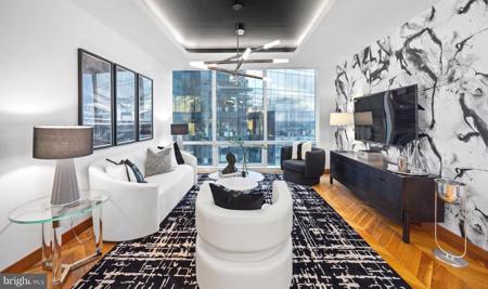 300 INTERNATIONAL DRIVE