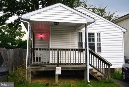 2078 FOREST DRIVE