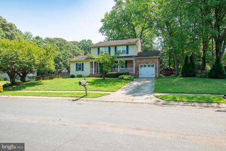 785 BLENHEIM COURT
