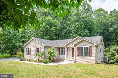 8370 INDEPENDENCE CIRCLE