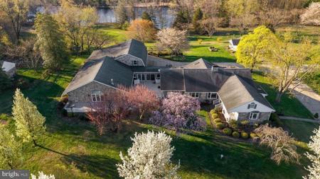 114 SOUTHWAY DRIVE