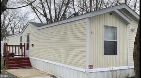 43 MAPLE HILL DRIVE