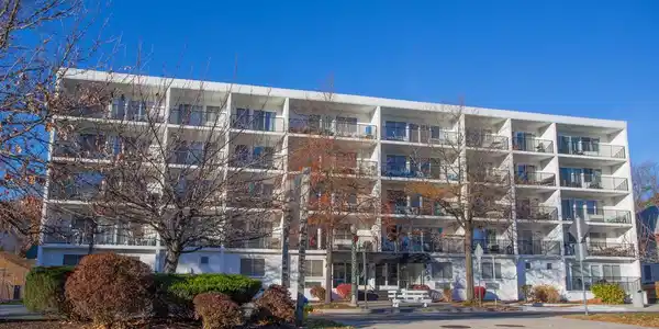 409 REHOBOTH AVENUE
