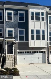 304 SWEETBAY RD