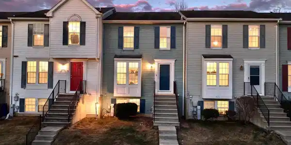 925 PIRATES COURT