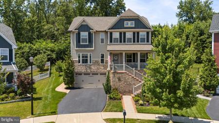 2044 SCARLET PINE ROAD