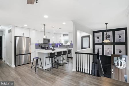 7803 OUTING AVENUE