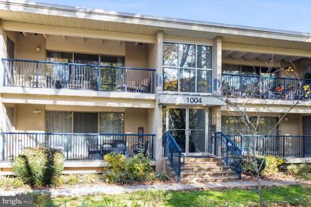 1004 PRIMROSE ROAD