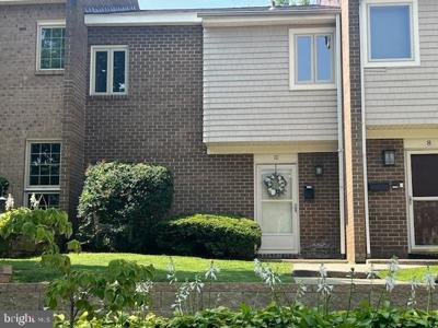10 GENTRY COURT