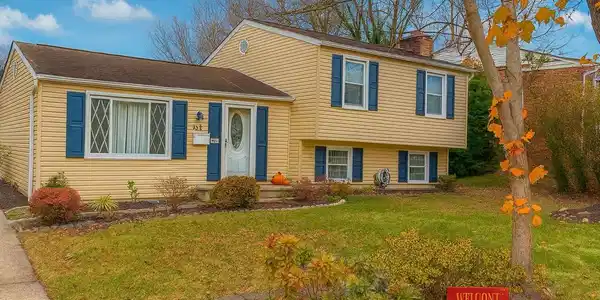 521 ANCHOR DRIVE