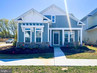 1015 CHAMPLAIN COURT