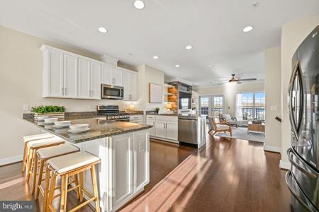 612 MARINA LANDING LANE