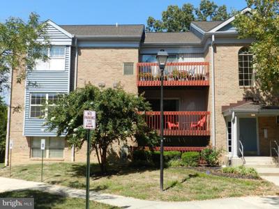4 BANYAN WOOD COURT