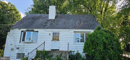 910 NORTHPOINT ROAD