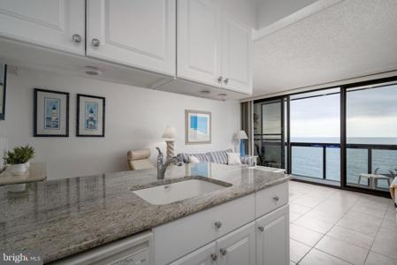 10900 COASTAL HIGHWAY