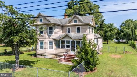 26590 MARINERS ROAD