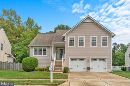 704 WILLOW TREE DRIVE