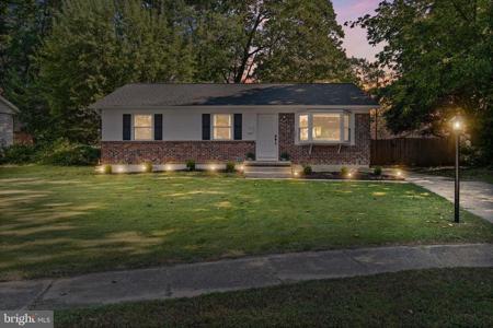 1908 BELLFLOWER COURT