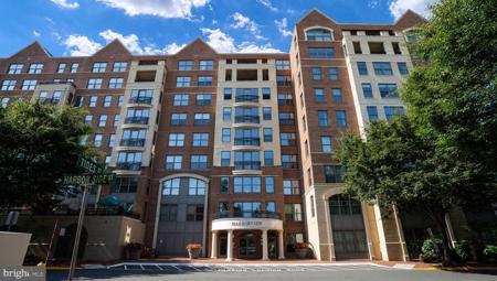 485 HARBOR SIDE STREET