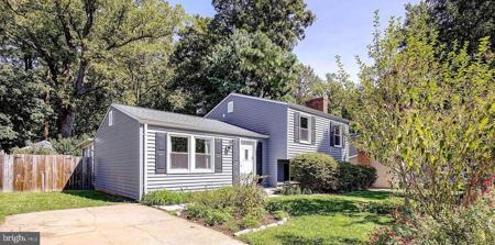 1479 AMBERWOOD DRIVE
