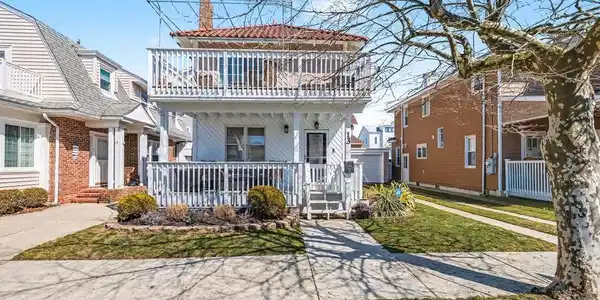 13 HAVERFORD AVENUE