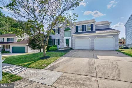 326 LOCKHART COURT