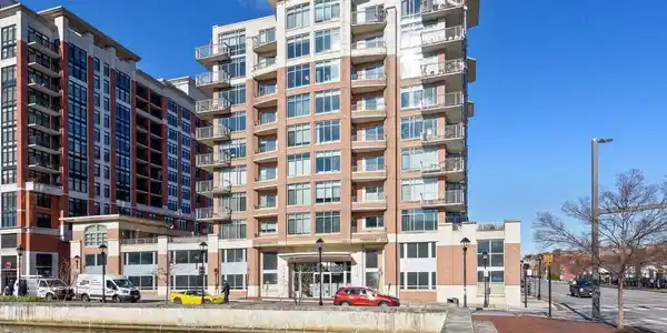 1400 LANCASTER STREET