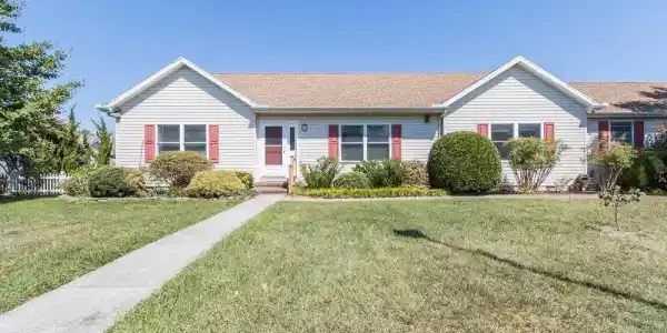 12 SANDPIPER DRIVE