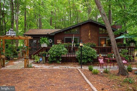 145 CAMELOT CIRCLE