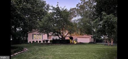 3203 RIVERVIEW DRIVE