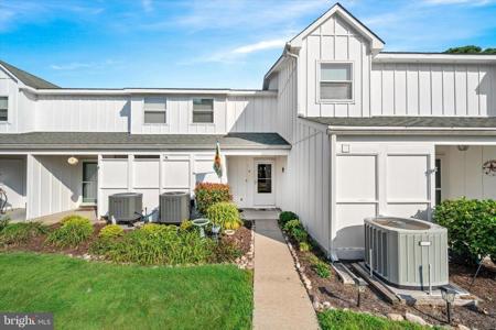 38034 MOCKINGBIRD LANE