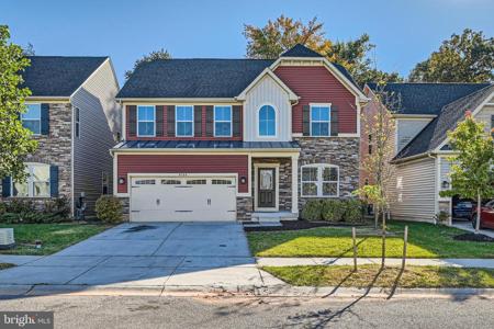 8184 HICKORY HOLLOW DRIVE