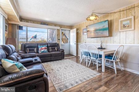 4000 COASTAL HIGHWAY