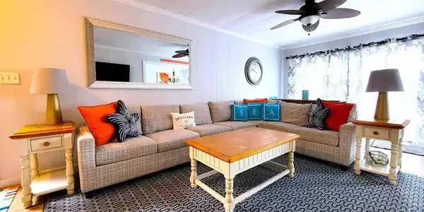424 BAYSHORE DRIVE