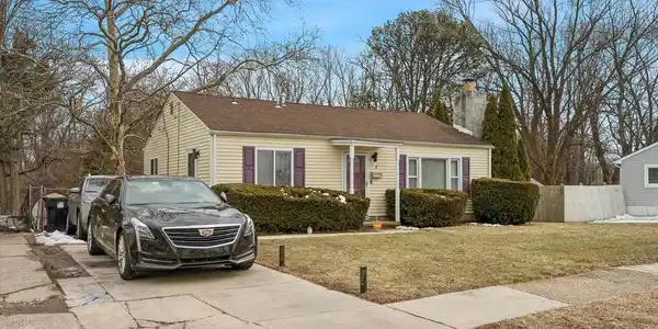 1 ARDEN AVENUE