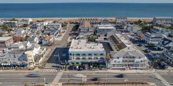 1904 COASTAL HIGHWAY