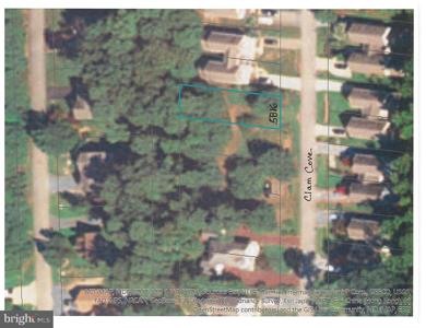 5816 CLAM COVE