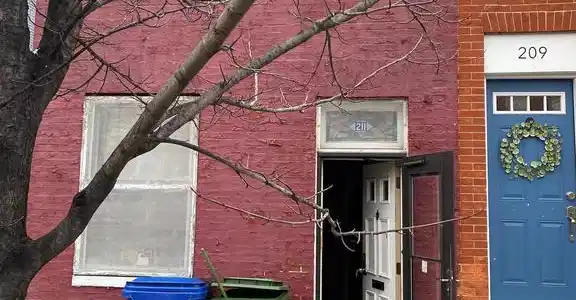 211 COLLINGTON AVENUE