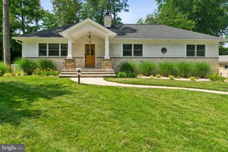 53 SUNSET DRIVE