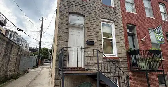 2 PORT STREET