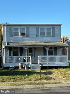 303 PARKWOOD ROAD