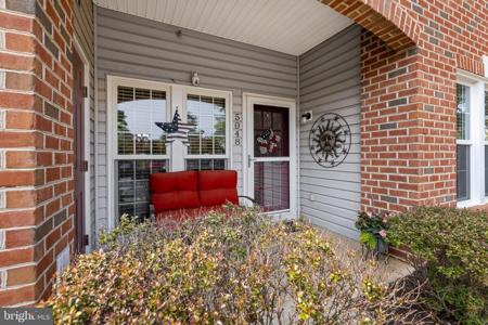 5048 BRIGHTLEAF COURT