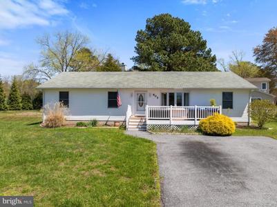 605 OLD POST COURT