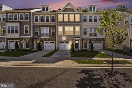 238 WATERSTONE RD