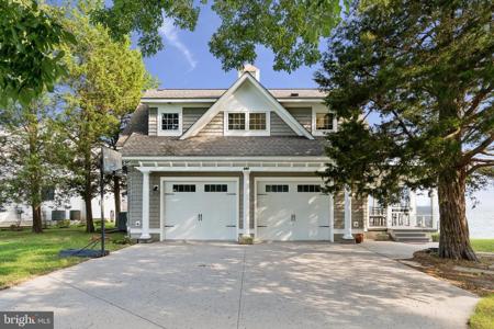 949 NORTH GLEBE ROAD