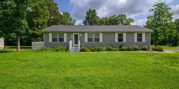 32188 ROBIN HOODS LOOP