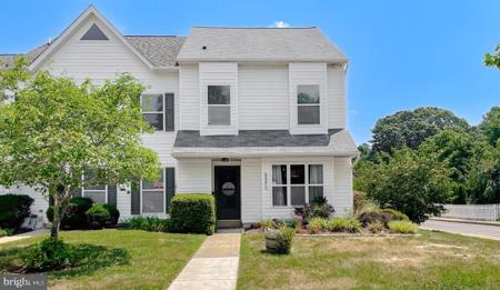 48273 PICKETTS HARBOR COURT