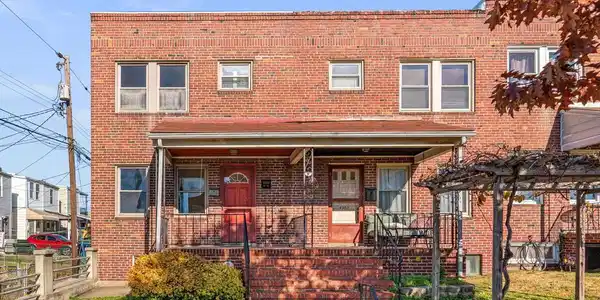 4900 FAIT AVENUE
