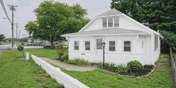 130 RIVIERA DRIVE