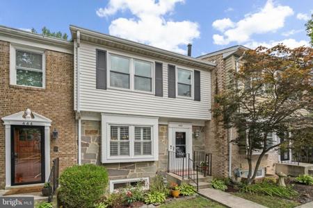 446 COLONIAL RIDGE LANE